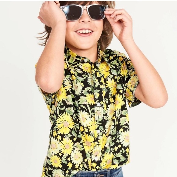 Old Navy Floral Sunflower Yellow Shirt Built in Flex Button Up Short Sleeve XS 5 - Picture 1 of 5